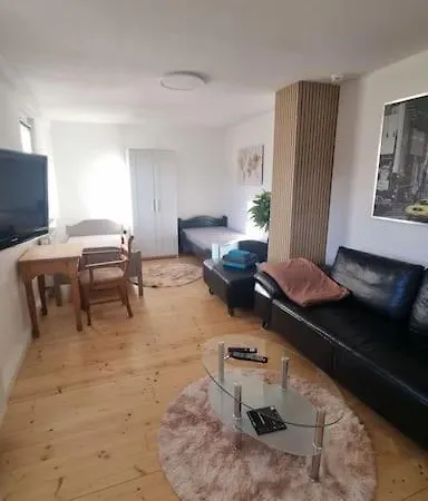 Wohnen In Niederweimar Zwischen Marburg Und Giessen *